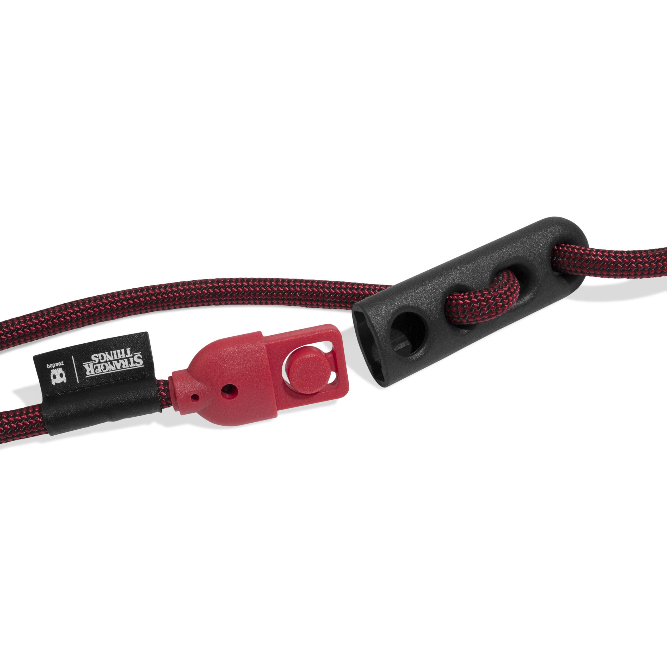 handsfree_leash 3_stranger_things